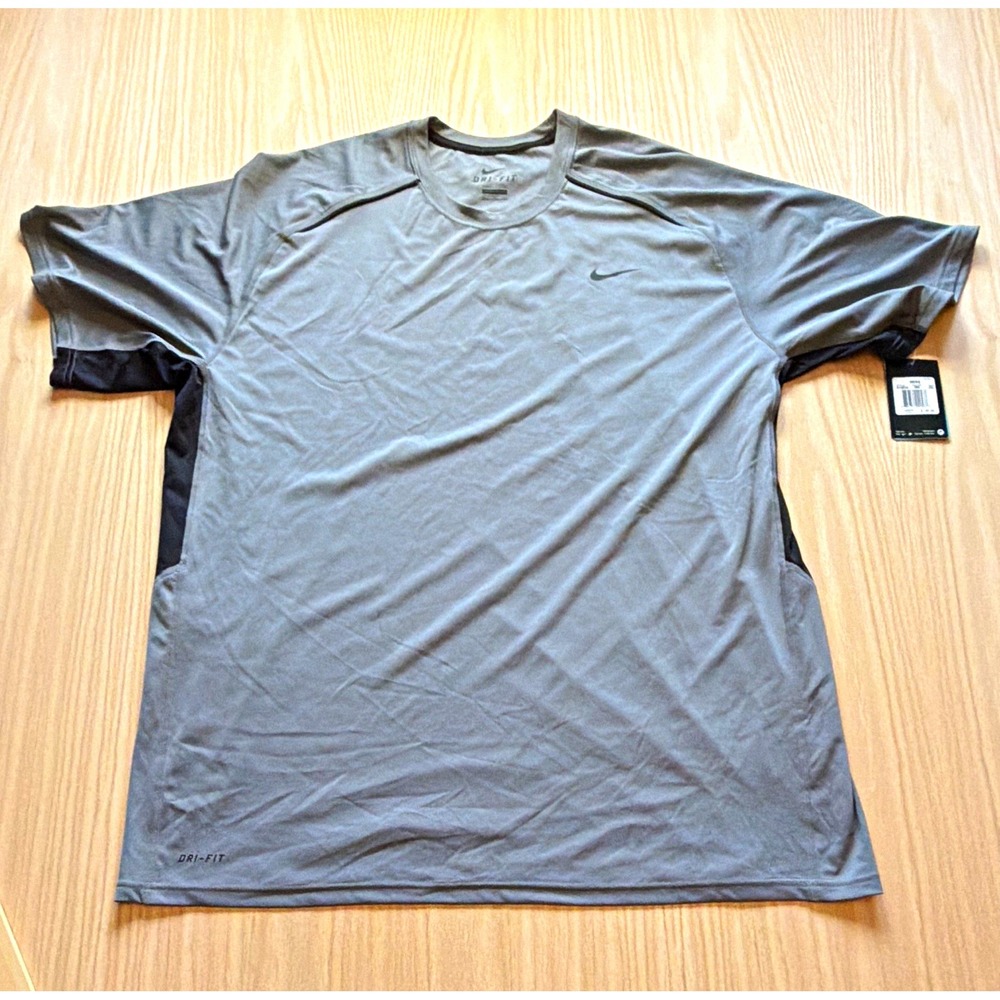 Nike Dri-FIT Mens 2XL Gray Black Colorblock Training Tee 519539